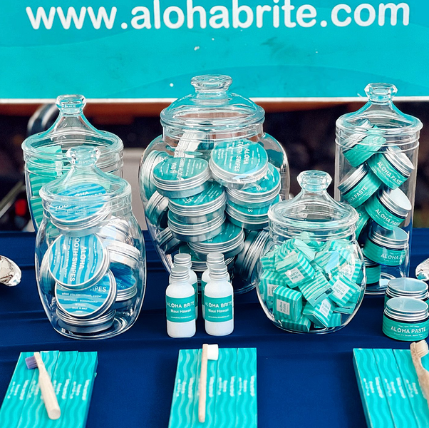 October 7, 2023 ~ Colors of the ocean 🌊 and products that help keep our oceans clean! 🩵🦷✨🪥  Which is your favorite ALOHA BRITE PRODUCT?!?   We love them all, but hey we can’t play favorites because they are all so good!   Happy Saturday! 💕