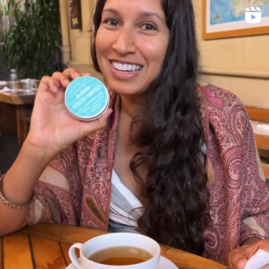 July 21, 2024 ~ When should you use your AlohaBrite Tooth Swipes? Our local dentist, creator & founder of AlohaBrite, Dr. Sonia Gupta has the answer!